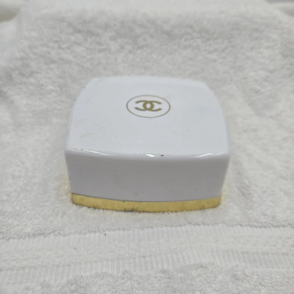 CHANEL N°5 Poudre Après Bain De Luxe Bath Powder for Women White 2oz Luxury Bath